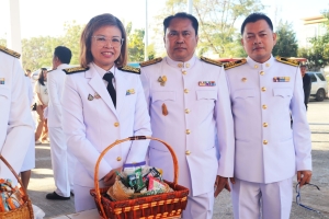 เทศบาลเมืองยโสธร ร่วมพิธีเจริญพระพุทธมนต์และทำบุญตักบาตรถวายพระราชกุศล เนื่องในวัน &quot;วันสมเด็จพระเจ้าตากสินมหาราช&quot;  ประจำปี 2567