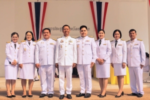 เทศบาลเมืองยโสธรร่วมพิธีทำบุญตักบาตรถวายพระราชกุศล เนื่องในวันคล้ายวันสวรรคต พระบาทสมเด็จพระบรมชนกาธิเบศร มหาภูมิพลอดุลยเดชมหาราช บรมนาถบพิตร 13 ตุลาคม 2567