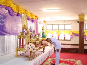 เทศบาลเมืองยโสธร ร่วมพิธีเจริญพระพุทธมนต์ถวายพระราชกุศล เฉลิมพระเกียรติสมเด็จพระนางเจ้าฯ พระบรมราชินี เนื่องในโอกาสวันเฉลิมพระชนมพรรษา 3 มิถุนายน