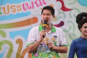 เทศบาลเมืองยโสธร จัดกิจกรรมงานประเพณีสงกรานต์ ประจำปี 2566  เปิดถนนลอดช่องเล่นน้ำสงกรานต์อย่างคึกคัก