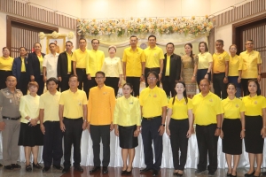 พิธีเปิดโครงการเสริมสร้างทักษะและประสบการณ์ด้านความปลอดภัยทางถนนแก่เด็กและเยาวชน เฉลิมพระเกียรติพระบาทสมเด็จพระเจ้าอยู่หัว เนื่องในโอกาสพระราชพิธีมหามงคลเฉลิมพระชนมพรรษา 6 รอบ